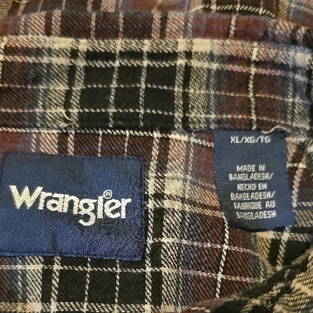 Wrangler Purple and Black Long Sleeve Flannel Snap Front Shirt XL - Picture 2 of 3